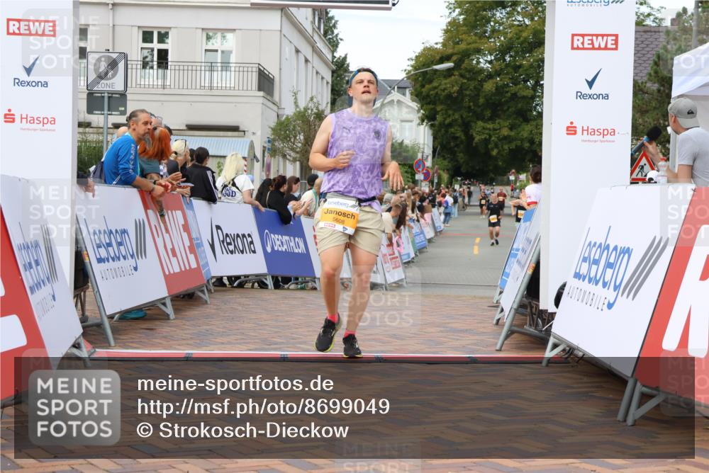 31.08.2025 - 21. Blankeneser Heldenlauf Strokosch-Dieckow http://msf.ph/oto/8699049 31.08.2025 12:58:50 Ziel 5608 meine-sportfotos.de