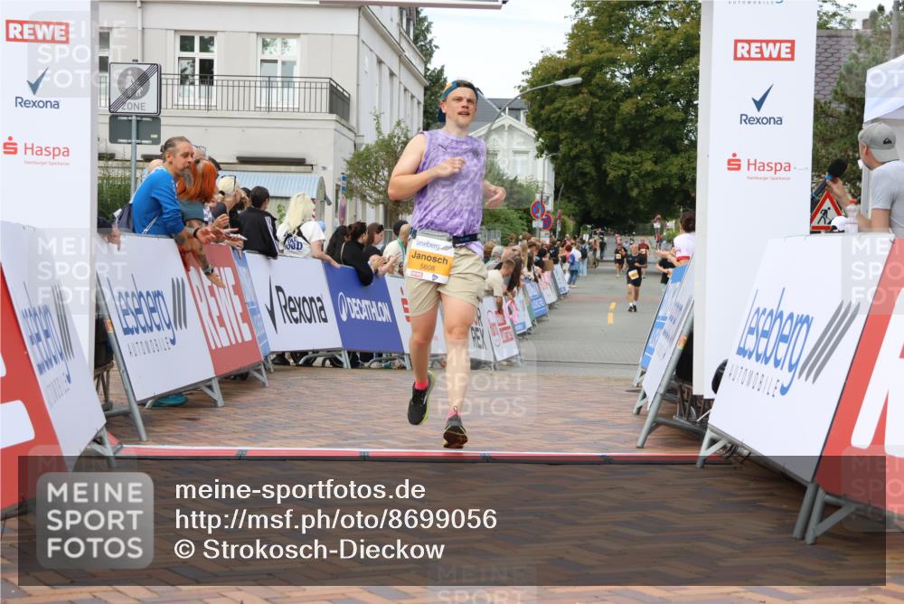 31.08.2025 - 21. Blankeneser Heldenlauf Strokosch-Dieckow http://msf.ph/oto/8699056 31.08.2025 12:58:49 Ziel 5608 meine-sportfotos.de