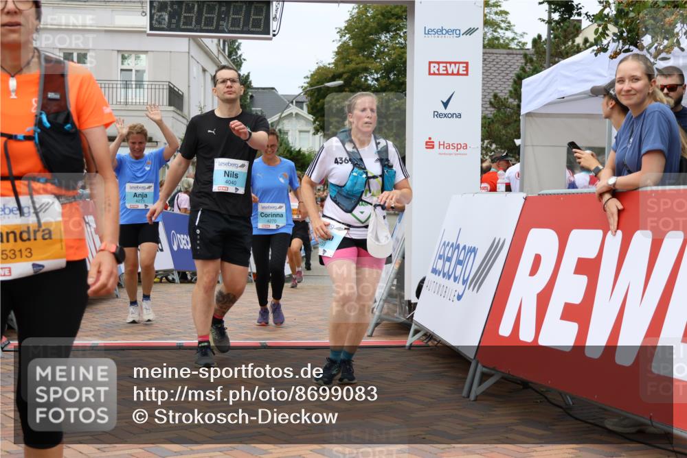 31.08.2025 - 21. Blankeneser Heldenlauf Strokosch-Dieckow http://msf.ph/oto/8699083 31.08.2025 12:46:25 Ziel 5105, 5313, 4270, 4271, 4040, 4108 meine-sportfotos.de