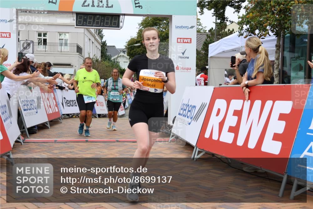 31.08.2025 - 21. Blankeneser Heldenlauf Strokosch-Dieckow http://msf.ph/oto/8699137 31.08.2025 12:46:06 Ziel 5119, 5644, 5333, 4314, 4156, 4125 meine-sportfotos.de