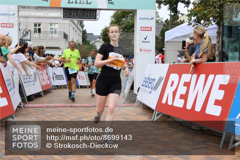 31.08.2025 - 21. Blankeneser Heldenlauf Strokosch-Dieckow http://msf.ph/oto/8699143 31.08.2025 12:46:06 Ziel 5119, 5644, 5333, 4314, 4156, 4125 meine-sportfotos.de
