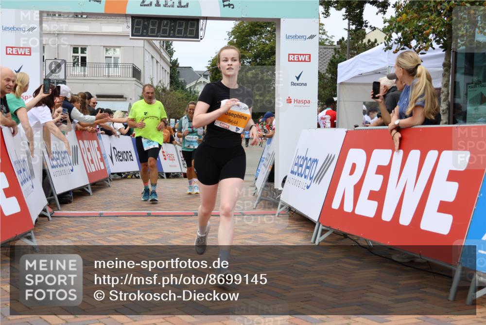 31.08.2025 - 21. Blankeneser Heldenlauf Strokosch-Dieckow http://msf.ph/oto/8699145 31.08.2025 12:46:06 Ziel 5119, 5644, 5333, 4314, 4156, 4125 meine-sportfotos.de