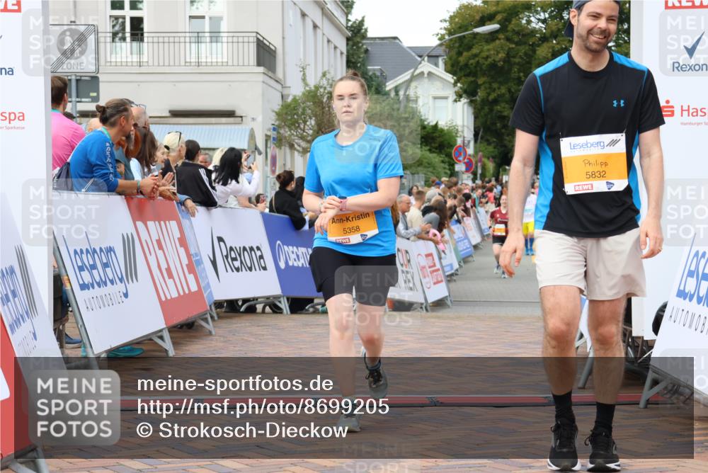 31.08.2025 - 21. Blankeneser Heldenlauf Strokosch-Dieckow http://msf.ph/oto/8699205 31.08.2025 12:57:53 Ziel 5832, 5358 meine-sportfotos.de