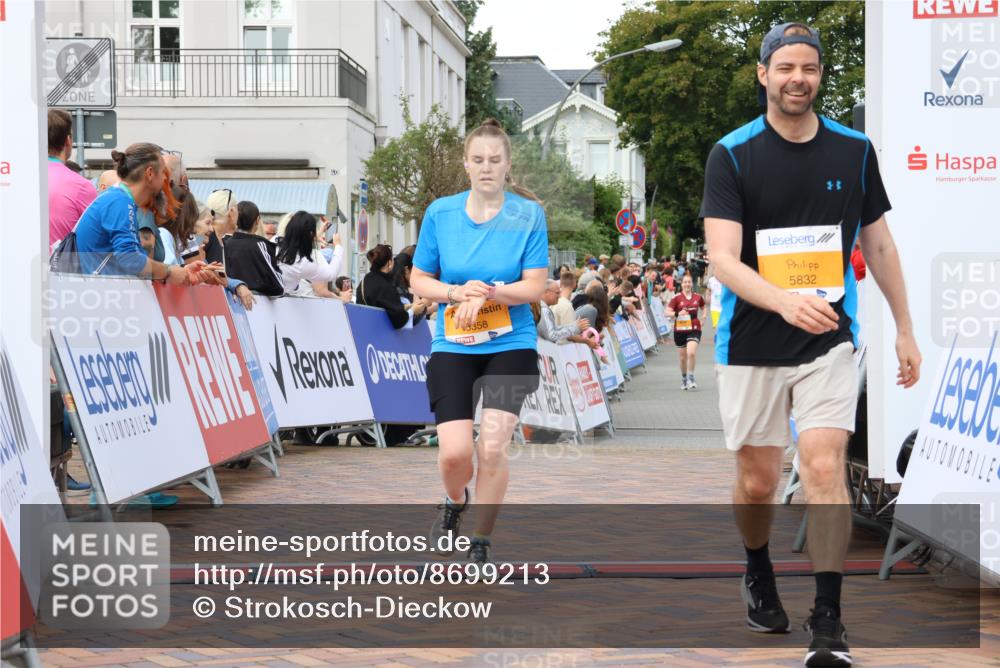 31.08.2025 - 21. Blankeneser Heldenlauf Strokosch-Dieckow http://msf.ph/oto/8699213 31.08.2025 12:57:53 Ziel 5832, 5358 meine-sportfotos.de