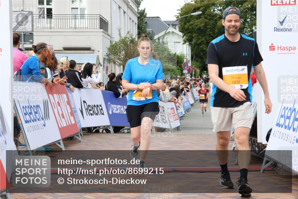 31.08.2025 - 21. Blankeneser Heldenlauf Strokosch-Dieckow http://msf.ph/oto/8699215 31.08.2025 12:57:53 Ziel 5832, 5358 meine-sportfotos.de