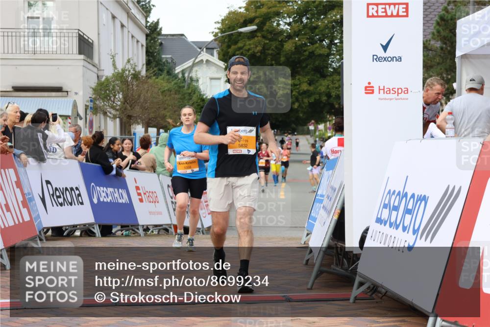 31.08.2025 - 21. Blankeneser Heldenlauf Strokosch-Dieckow http://msf.ph/oto/8699234 31.08.2025 12:57:50 Ziel 5832, 5358 meine-sportfotos.de