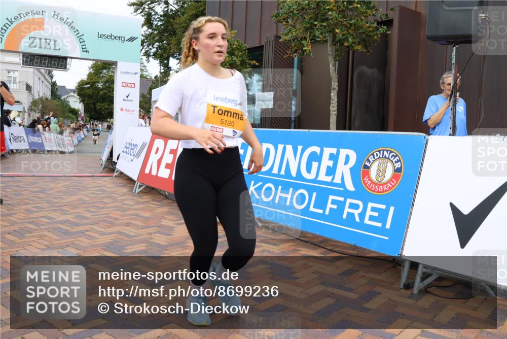 31.08.2025 - 21. Blankeneser Heldenlauf Strokosch-Dieckow http://msf.ph/oto/8699236 31.08.2025 12:57:40 Ziel 5120 meine-sportfotos.de