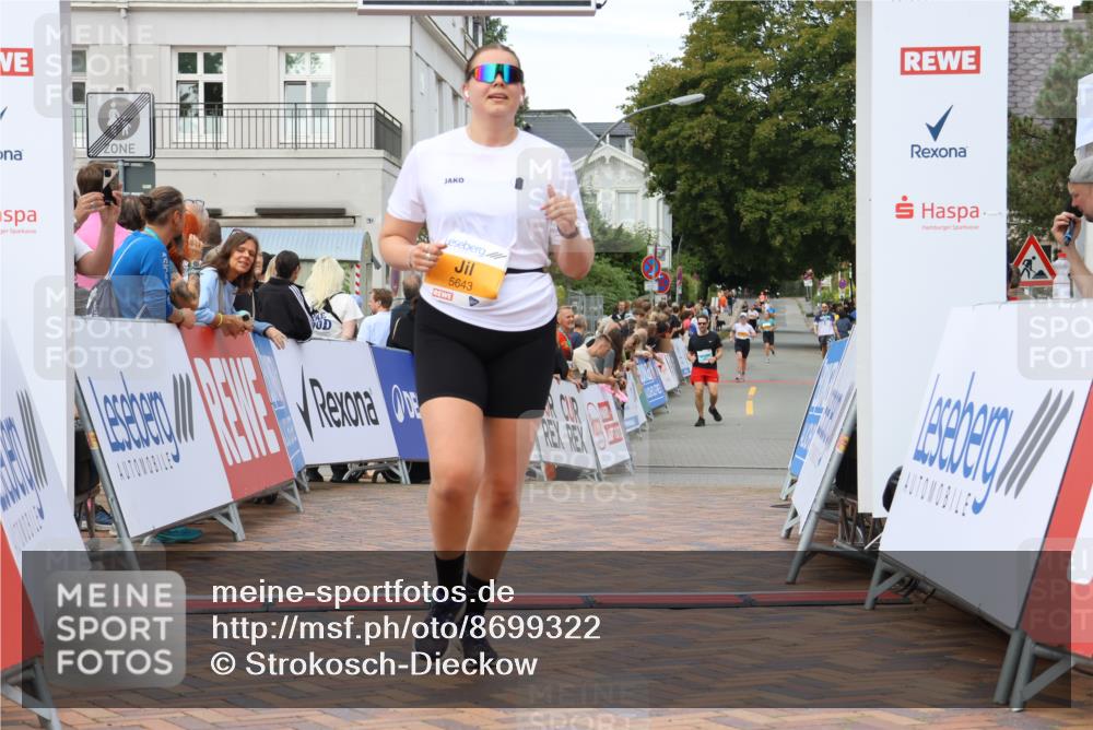 31.08.2025 - 21. Blankeneser Heldenlauf Strokosch-Dieckow http://msf.ph/oto/8699322 31.08.2025 12:57:08 Ziel 5643 meine-sportfotos.de