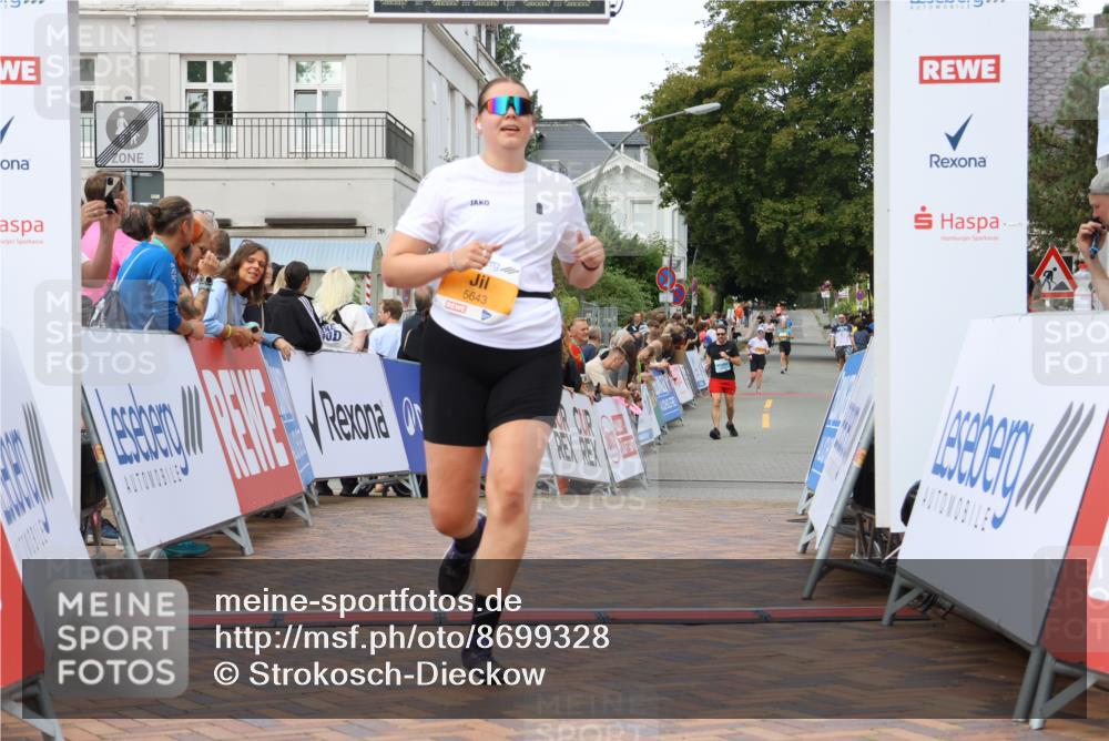 31.08.2025 - 21. Blankeneser Heldenlauf Strokosch-Dieckow http://msf.ph/oto/8699328 31.08.2025 12:57:08 Ziel 5643 meine-sportfotos.de
