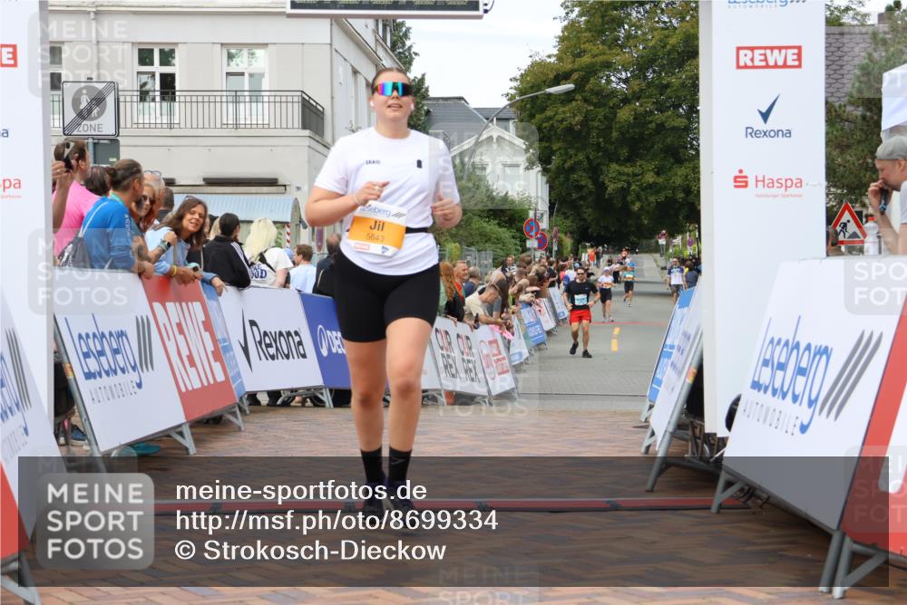 31.08.2025 - 21. Blankeneser Heldenlauf Strokosch-Dieckow http://msf.ph/oto/8699334 31.08.2025 12:57:08 Ziel 5643 meine-sportfotos.de