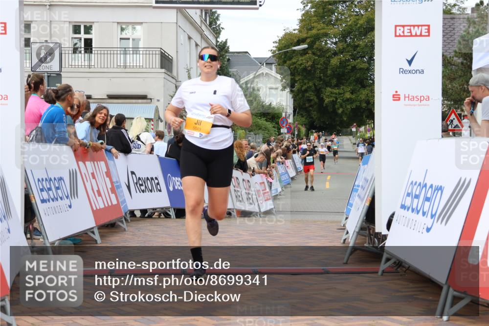 31.08.2025 - 21. Blankeneser Heldenlauf Strokosch-Dieckow http://msf.ph/oto/8699341 31.08.2025 12:57:08 Ziel 5643 meine-sportfotos.de