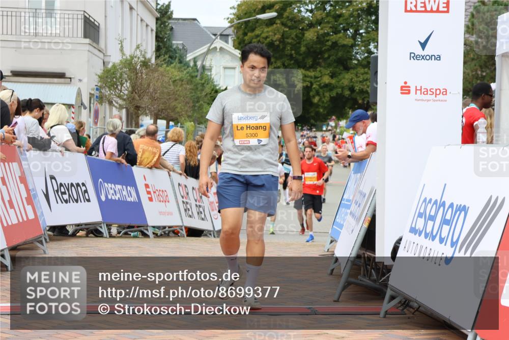 31.08.2025 - 21. Blankeneser Heldenlauf Strokosch-Dieckow http://msf.ph/oto/8699377 31.08.2025 12:44:38 Ziel 5300 meine-sportfotos.de