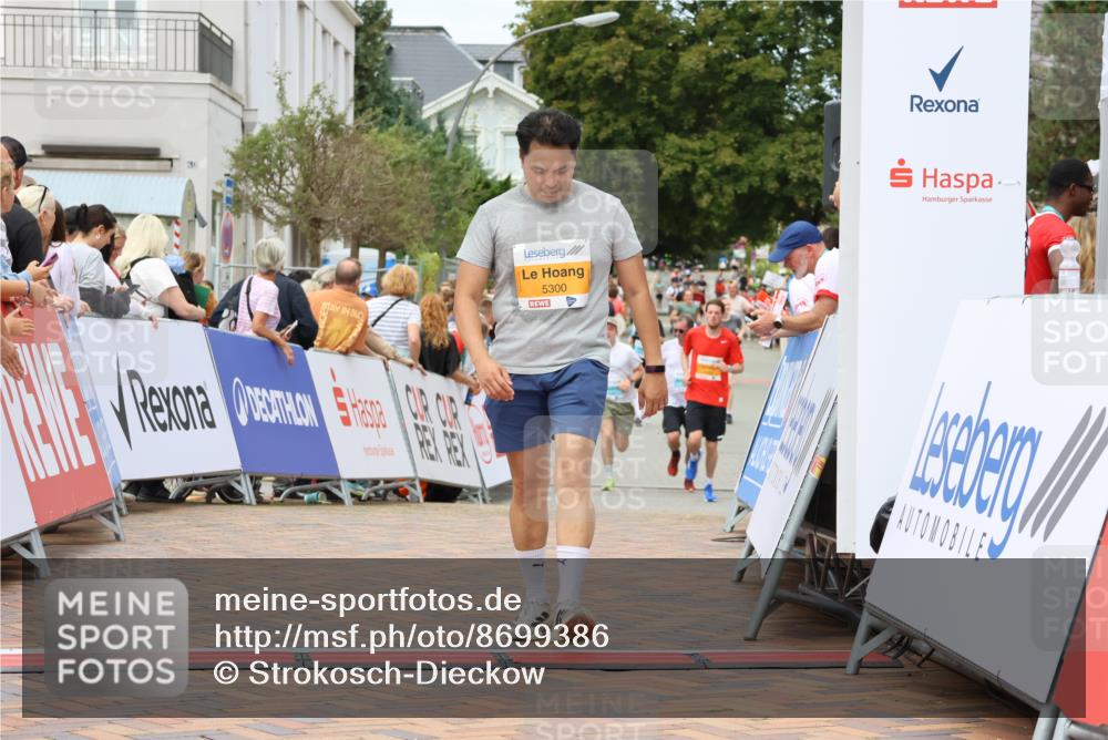 31.08.2025 - 21. Blankeneser Heldenlauf Strokosch-Dieckow http://msf.ph/oto/8699386 31.08.2025 12:44:38 Ziel 5300 meine-sportfotos.de