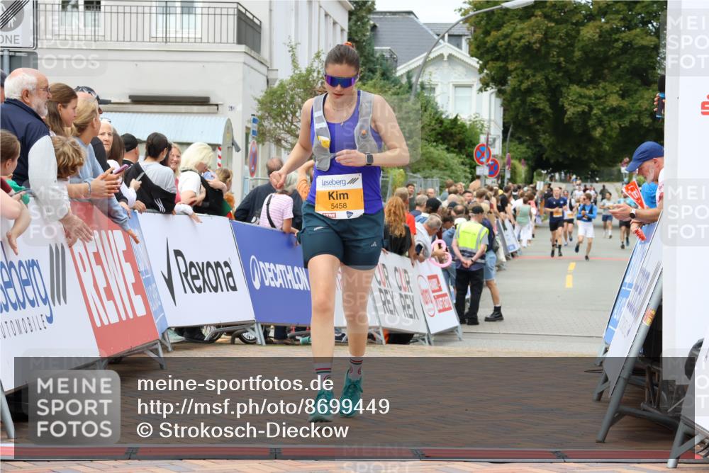 31.08.2025 - 21. Blankeneser Heldenlauf Strokosch-Dieckow http://msf.ph/oto/8699449 31.08.2025 12:44:08 Ziel 5458 meine-sportfotos.de