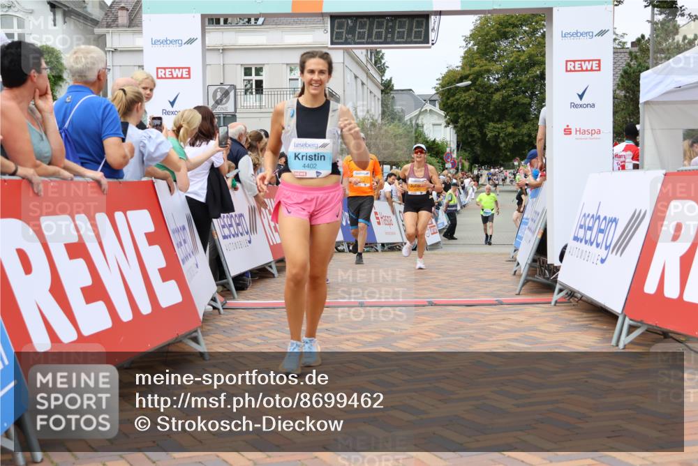 31.08.2025 - 21. Blankeneser Heldenlauf Strokosch-Dieckow http://msf.ph/oto/8699462 31.08.2025 12:43:48 Ziel 5519, 5826, 5363, 5332, 5583, 5491, 4402 meine-sportfotos.de