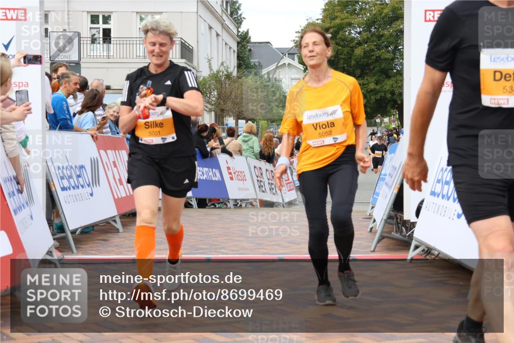 31.08.2025 - 21. Blankeneser Heldenlauf Strokosch-Dieckow http://msf.ph/oto/8699469 31.08.2025 12:56:26 Ziel 5099, 5001, 5052, 5345 meine-sportfotos.de