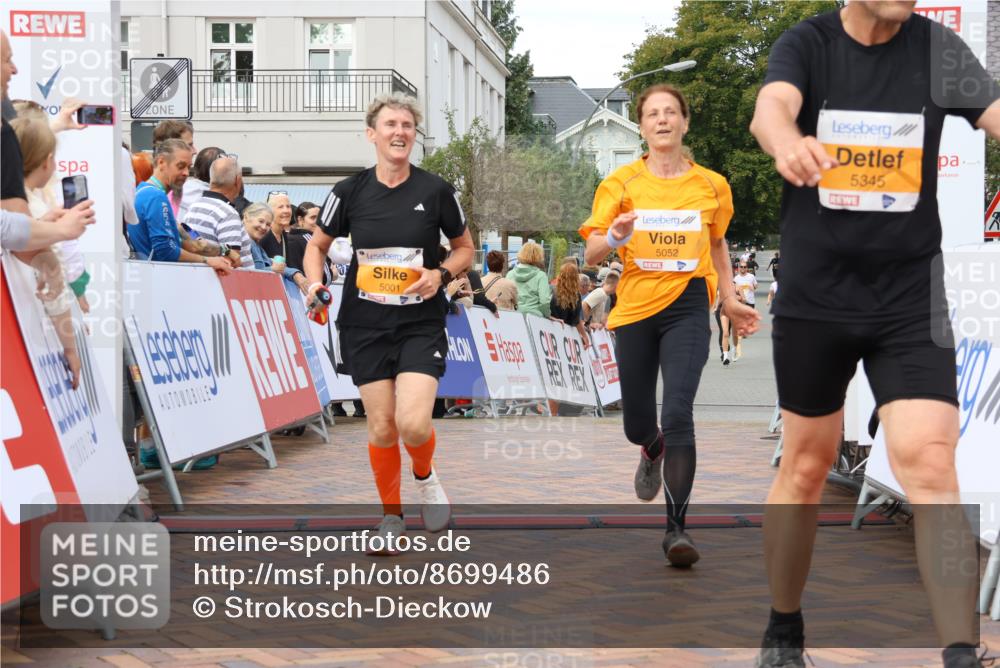 31.08.2025 - 21. Blankeneser Heldenlauf Strokosch-Dieckow http://msf.ph/oto/8699486 31.08.2025 12:56:26 Ziel 5099, 5001, 5052, 5345 meine-sportfotos.de