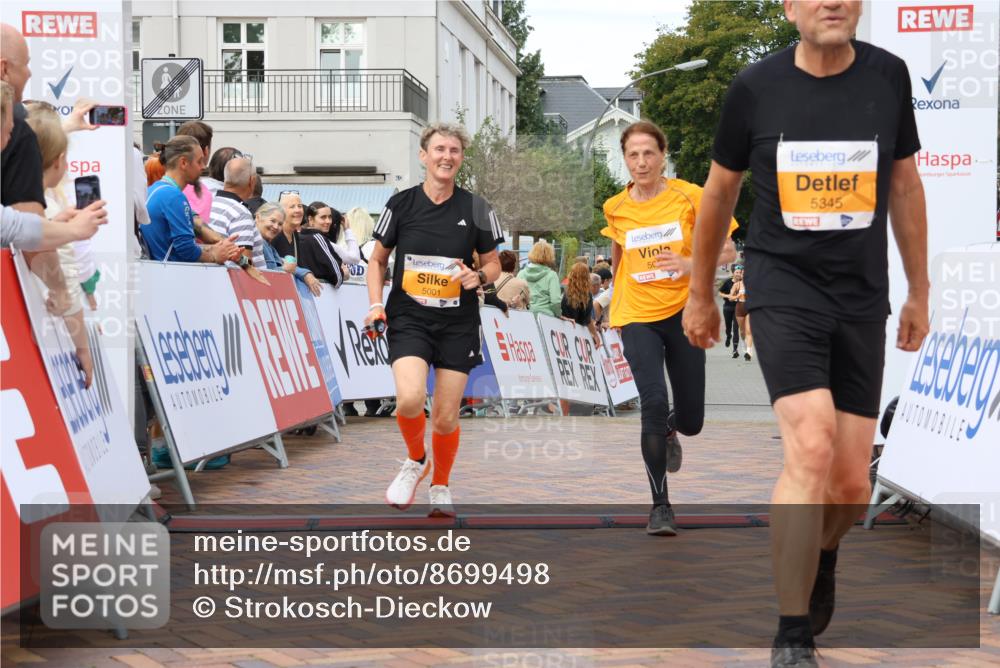 31.08.2025 - 21. Blankeneser Heldenlauf Strokosch-Dieckow http://msf.ph/oto/8699498 31.08.2025 12:56:25 Ziel 5099, 5001, 5052, 5551, 5345 meine-sportfotos.de