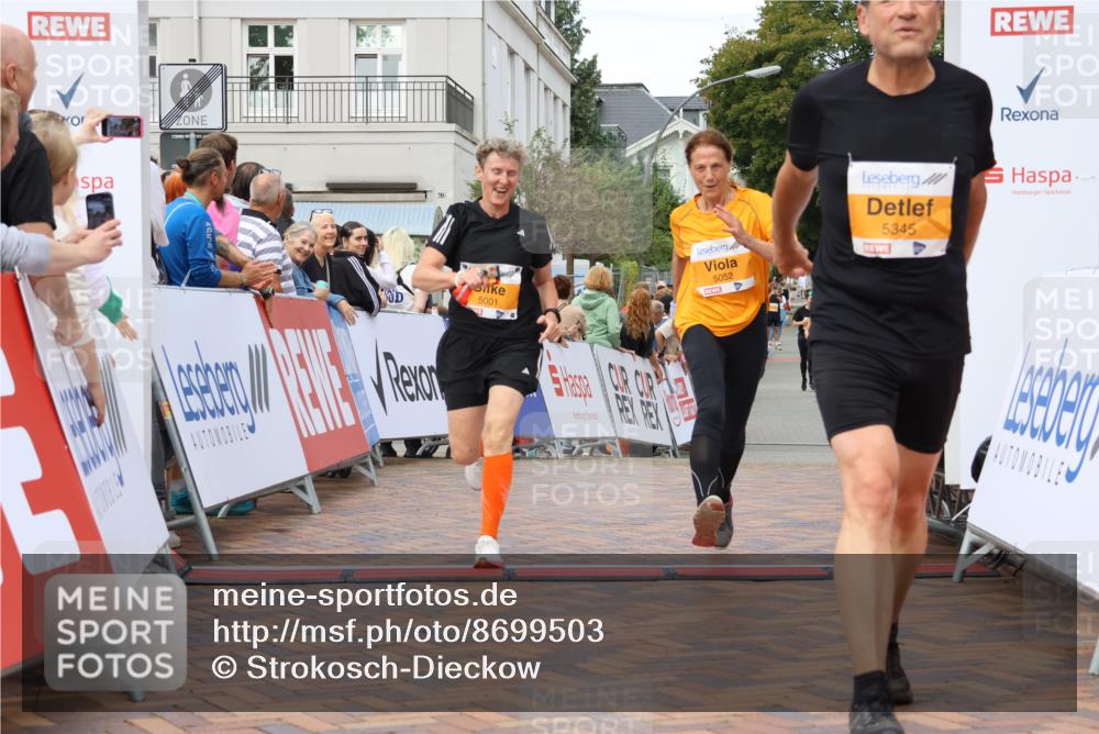 31.08.2025 - 21. Blankeneser Heldenlauf Strokosch-Dieckow http://msf.ph/oto/8699503 31.08.2025 12:56:25 Ziel 5099, 5001, 5052, 5551, 5345 meine-sportfotos.de