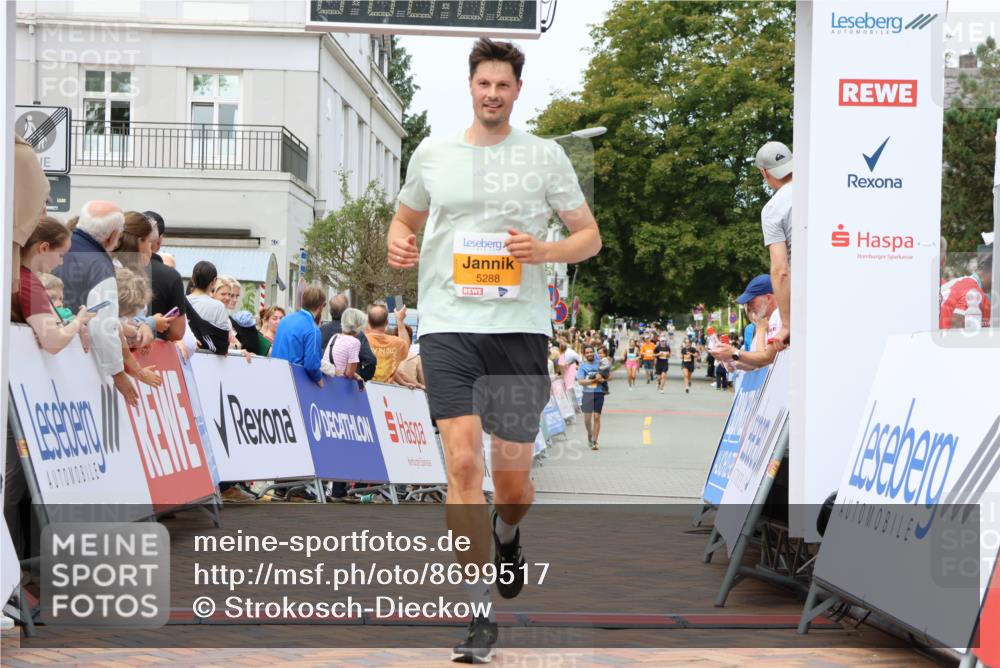 31.08.2025 - 21. Blankeneser Heldenlauf Strokosch-Dieckow http://msf.ph/oto/8699517 31.08.2025 12:43:21 Ziel 5288 meine-sportfotos.de
