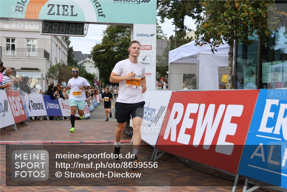 31.08.2025 - 21. Blankeneser Heldenlauf Strokosch-Dieckow http://msf.ph/oto/8699556 31.08.2025 12:56:18 Ziel 5099, 5551 meine-sportfotos.de