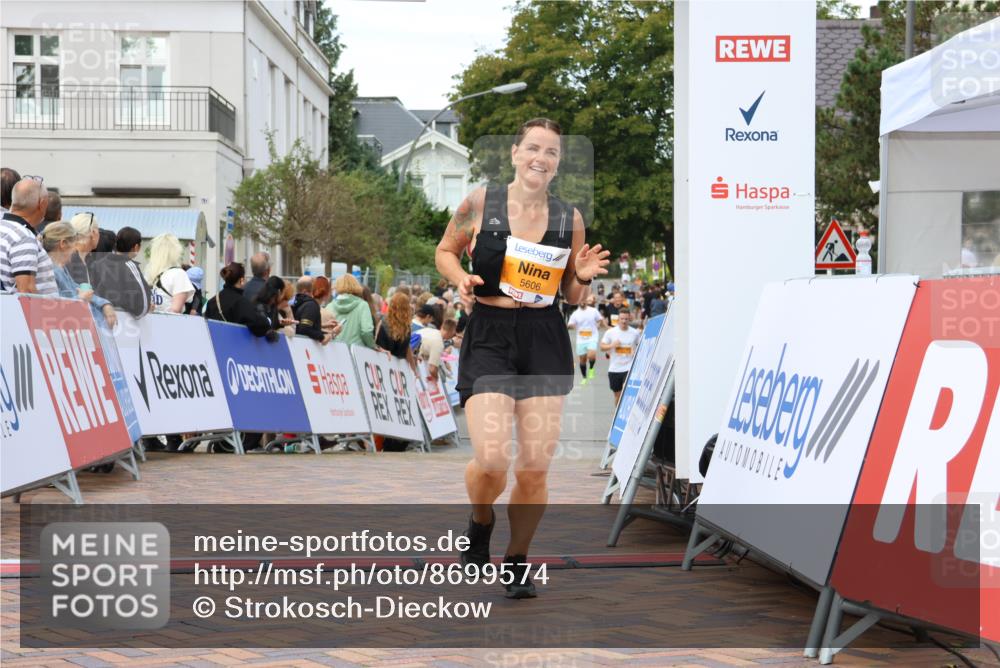 31.08.2025 - 21. Blankeneser Heldenlauf Strokosch-Dieckow http://msf.ph/oto/8699574 31.08.2025 12:56:08 Ziel 5606 meine-sportfotos.de