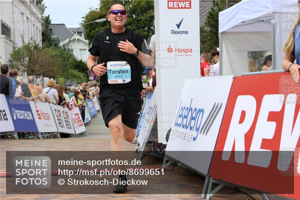 31.08.2025 - 21. Blankeneser Heldenlauf Strokosch-Dieckow http://msf.ph/oto/8699651 31.08.2025 12:42:29 Ziel 4112 meine-sportfotos.de