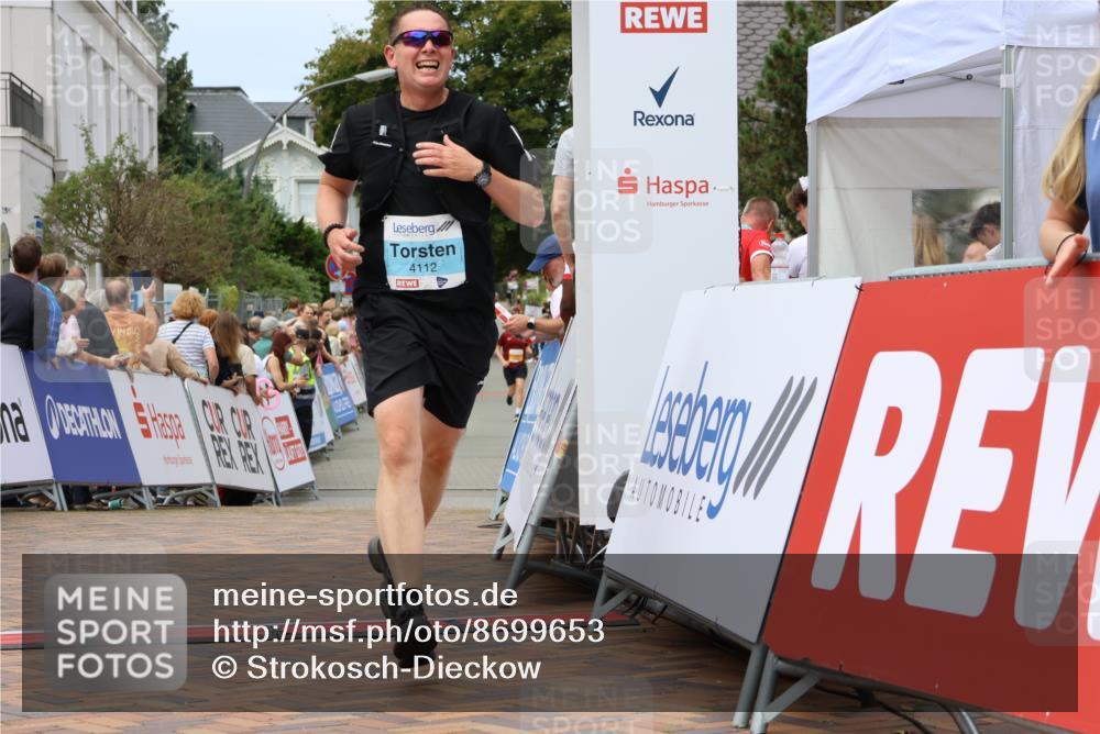 31.08.2025 - 21. Blankeneser Heldenlauf Strokosch-Dieckow http://msf.ph/oto/8699653 31.08.2025 12:42:29 Ziel 4112 meine-sportfotos.de
