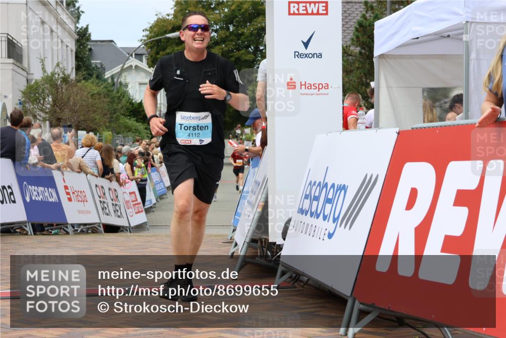 31.08.2025 - 21. Blankeneser Heldenlauf Strokosch-Dieckow http://msf.ph/oto/8699655 31.08.2025 12:42:29 Ziel 4112 meine-sportfotos.de