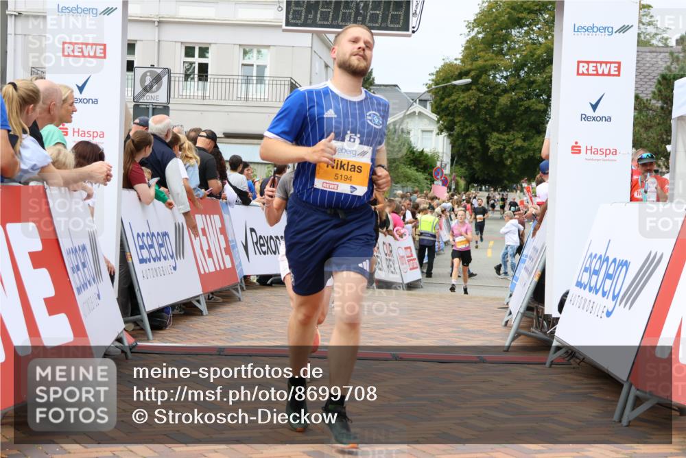 31.08.2025 - 21. Blankeneser Heldenlauf Strokosch-Dieckow http://msf.ph/oto/8699708 31.08.2025 12:42:09 Ziel 5131, 5755, 5451, 5194, 5312, 4148 meine-sportfotos.de