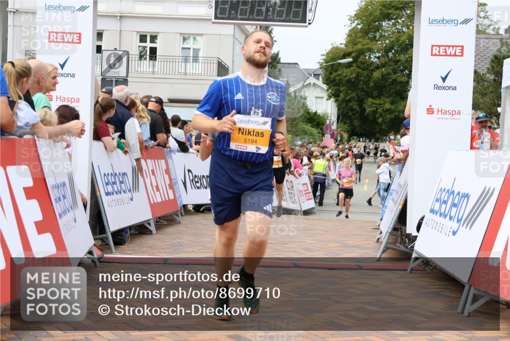31.08.2025 - 21. Blankeneser Heldenlauf Strokosch-Dieckow http://msf.ph/oto/8699710 31.08.2025 12:42:09 Ziel 5131, 5755, 5451, 5194, 5312, 4148 meine-sportfotos.de