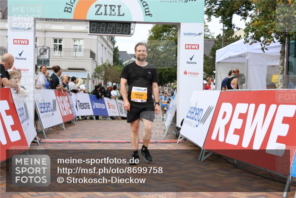 31.08.2025 - 21. Blankeneser Heldenlauf Strokosch-Dieckow http://msf.ph/oto/8699758 31.08.2025 12:55:16 Ziel 5793 meine-sportfotos.de