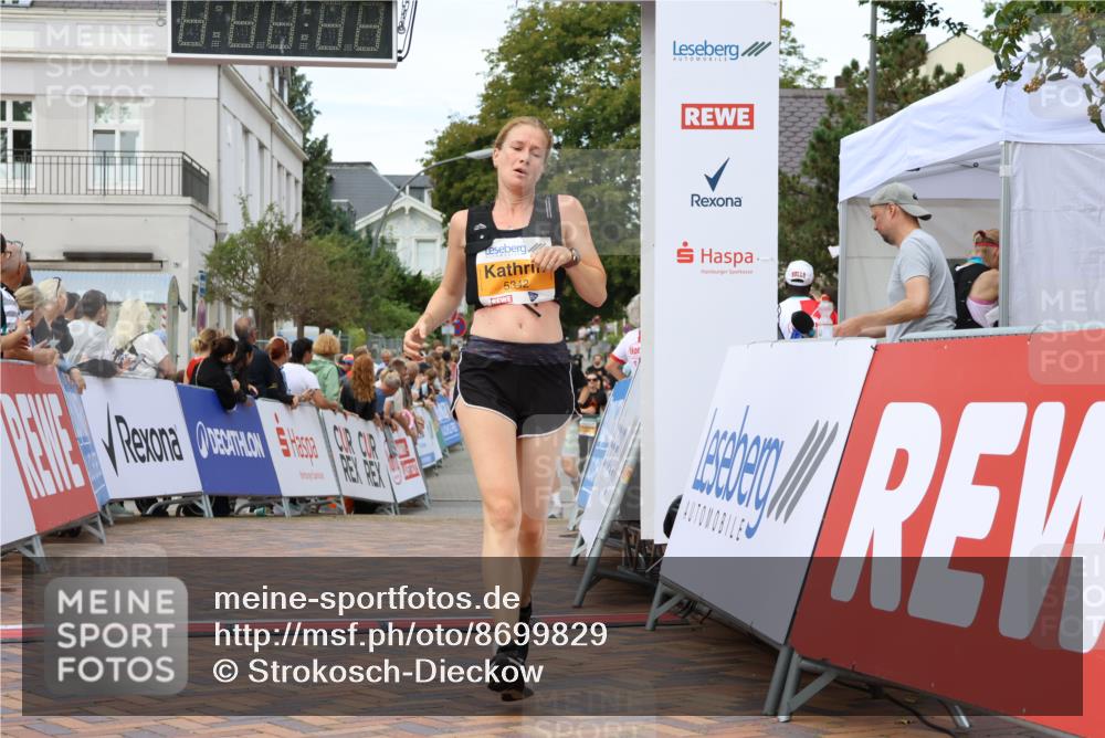 31.08.2025 - 21. Blankeneser Heldenlauf Strokosch-Dieckow http://msf.ph/oto/8699829 31.08.2025 12:54:48 Ziel 5342 meine-sportfotos.de