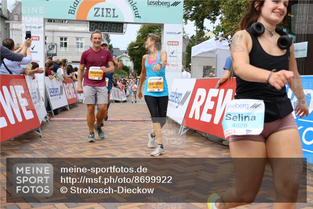 31.08.2025 - 21. Blankeneser Heldenlauf Strokosch-Dieckow http://msf.ph/oto/8699922 31.08.2025 12:41:03 Ziel 5362, 5360, 5616, 5677, 5678, 4011, 4028 meine-sportfotos.de