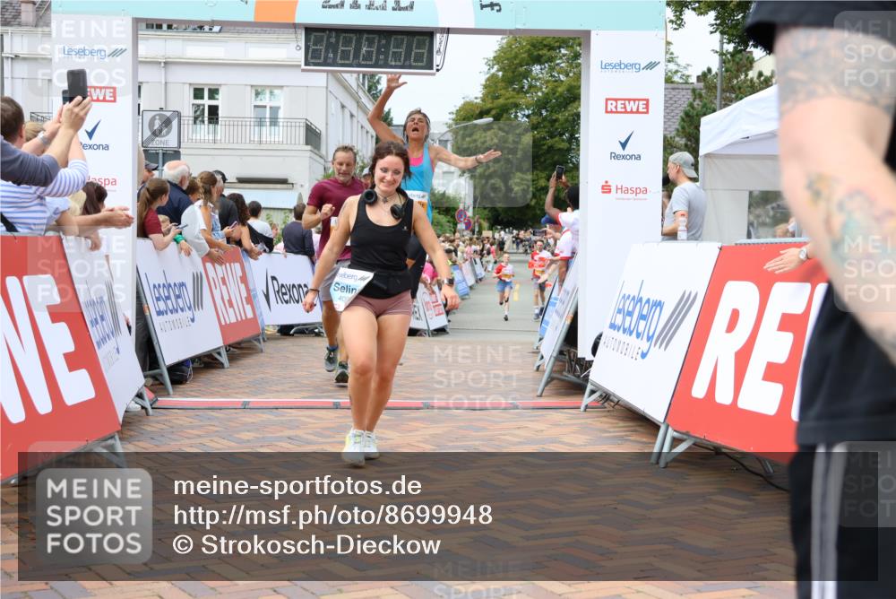 31.08.2025 - 21. Blankeneser Heldenlauf Strokosch-Dieckow http://msf.ph/oto/8699948 31.08.2025 12:41:01 Ziel 5362, 5360, 5408, 5616, 5677, 5678, 4011, 4028 meine-sportfotos.de