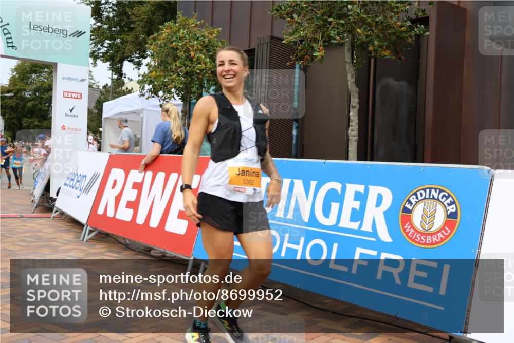 31.08.2025 - 21. Blankeneser Heldenlauf Strokosch-Dieckow http://msf.ph/oto/8699952 31.08.2025 12:40:57 Ziel 5362, 5360, 5408, 5752, 5616, 4011, 4028 meine-sportfotos.de