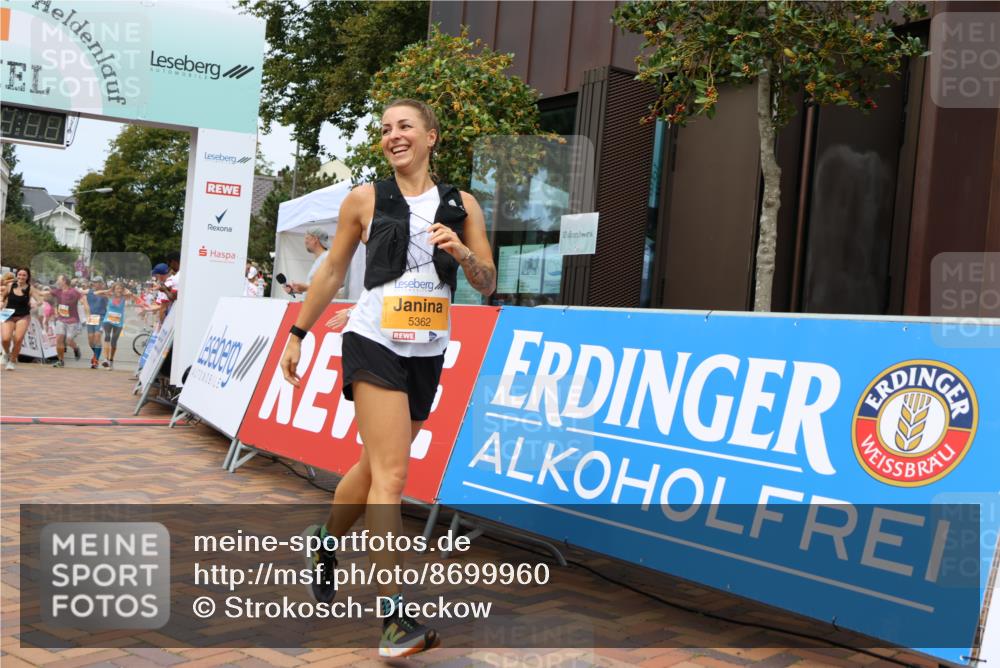 31.08.2025 - 21. Blankeneser Heldenlauf Strokosch-Dieckow http://msf.ph/oto/8699960 31.08.2025 12:40:57 Ziel 5362, 5360, 5408, 5752, 5616, 4011, 4028 meine-sportfotos.de