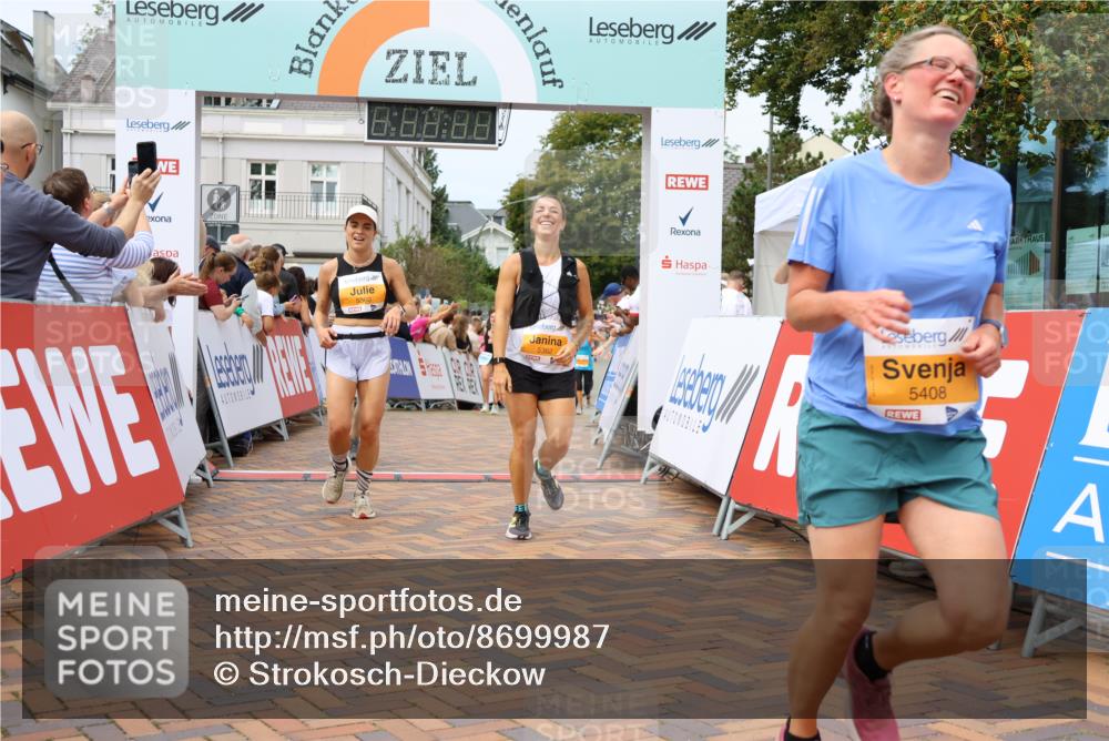 31.08.2025 - 21. Blankeneser Heldenlauf Strokosch-Dieckow http://msf.ph/oto/8699987 31.08.2025 12:40:56 Ziel 5362, 5360, 5408, 5752, 4011, 4028 meine-sportfotos.de