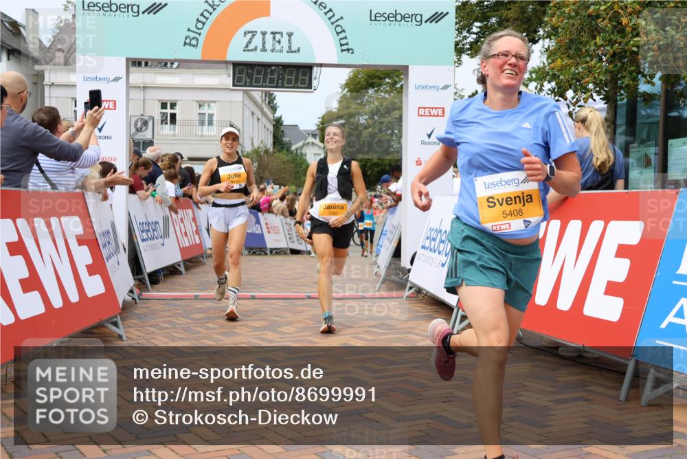 31.08.2025 - 21. Blankeneser Heldenlauf Strokosch-Dieckow http://msf.ph/oto/8699991 31.08.2025 12:40:56 Ziel 5362, 5360, 5408, 5752, 4011, 4028 meine-sportfotos.de