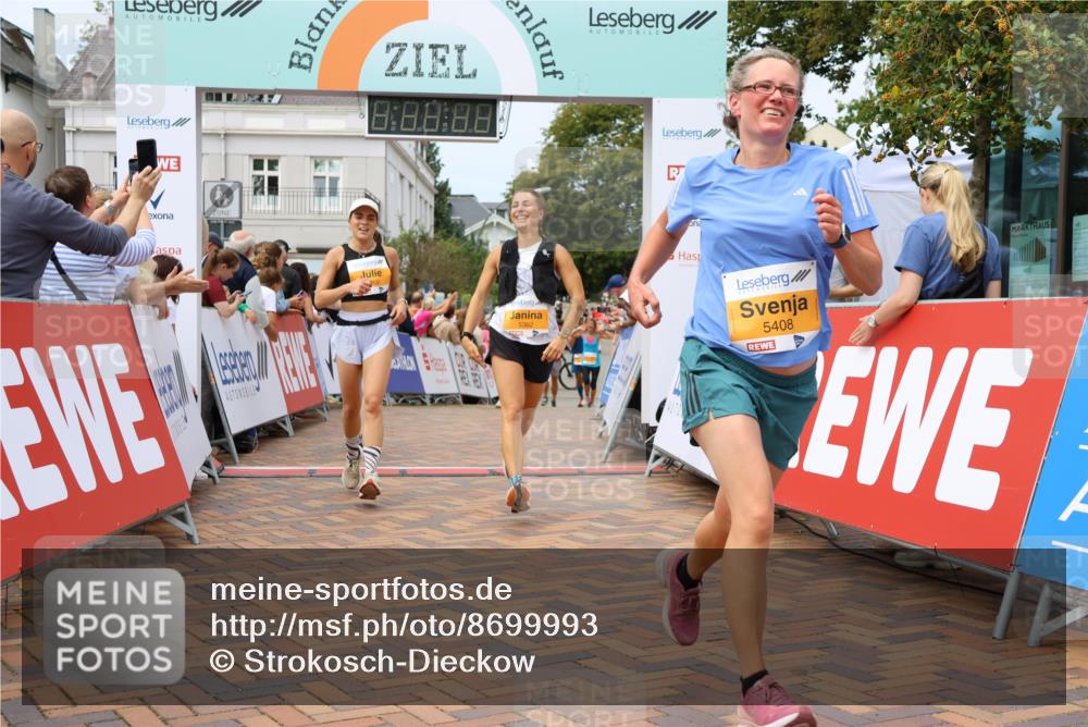 31.08.2025 - 21. Blankeneser Heldenlauf Strokosch-Dieckow http://msf.ph/oto/8699993 31.08.2025 12:40:56 Ziel 5362, 5360, 5408, 5752, 4011, 4028 meine-sportfotos.de