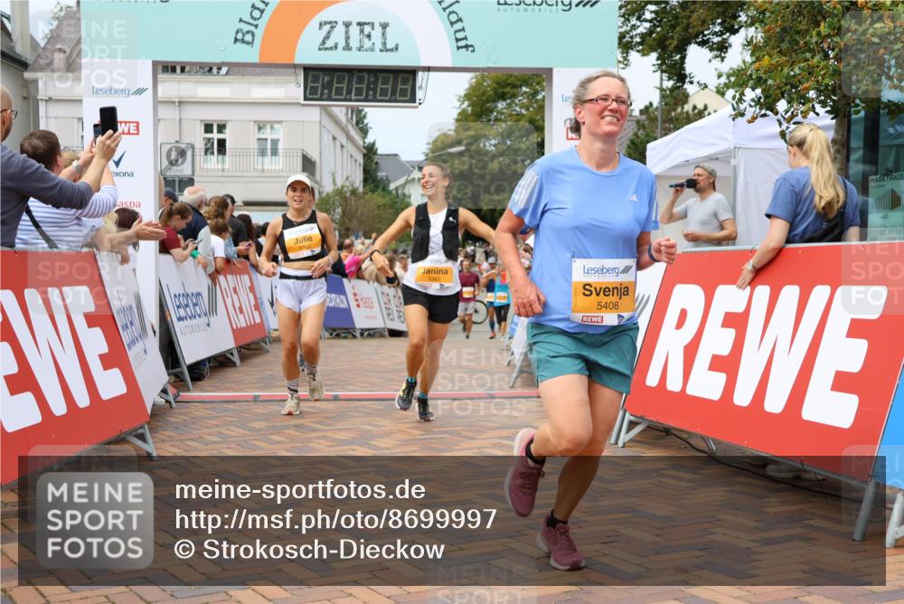 31.08.2025 - 21. Blankeneser Heldenlauf Strokosch-Dieckow http://msf.ph/oto/8699997 31.08.2025 12:40:56 Ziel 5362, 5360, 5408, 5752, 4011, 4028 meine-sportfotos.de