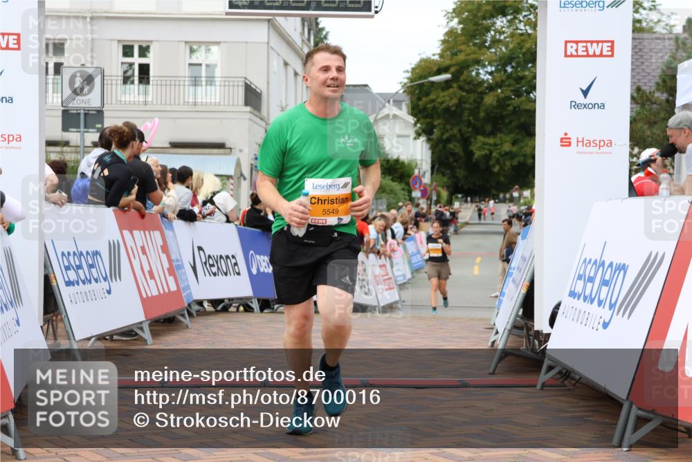 31.08.2025 - 21. Blankeneser Heldenlauf Strokosch-Dieckow http://msf.ph/oto/8700016 31.08.2025 12:53:45 Ziel 5549 meine-sportfotos.de