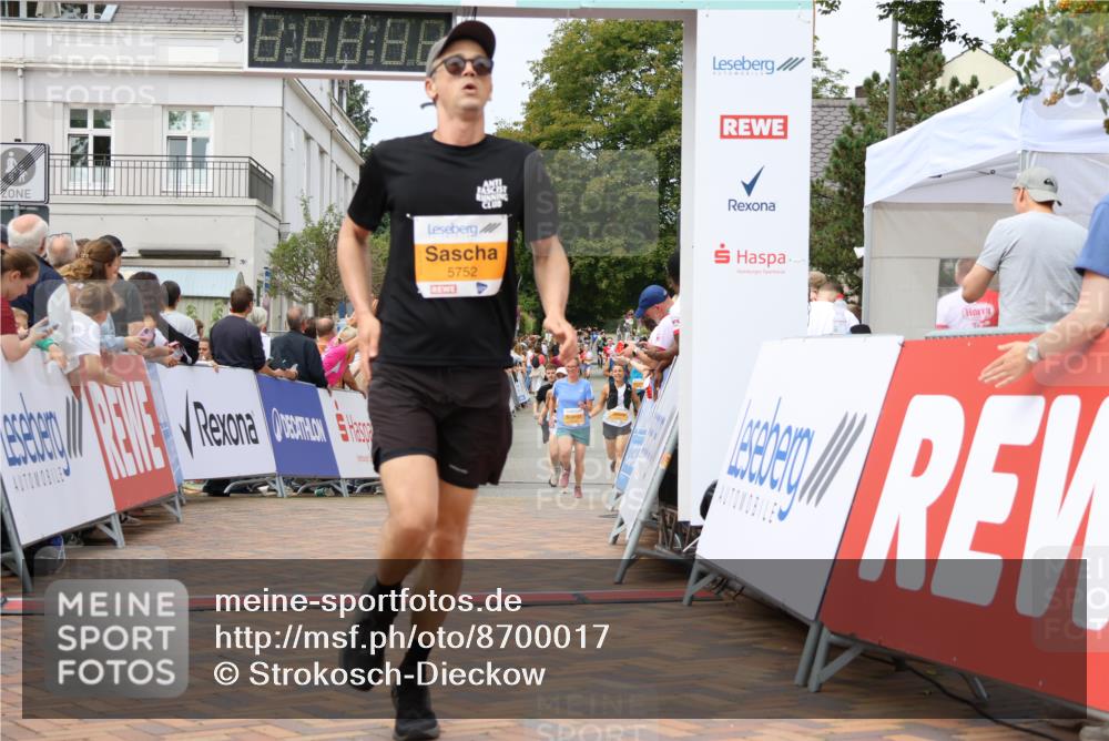 31.08.2025 - 21. Blankeneser Heldenlauf Strokosch-Dieckow http://msf.ph/oto/8700017 31.08.2025 12:40:50 Ziel 5408, 5752 meine-sportfotos.de