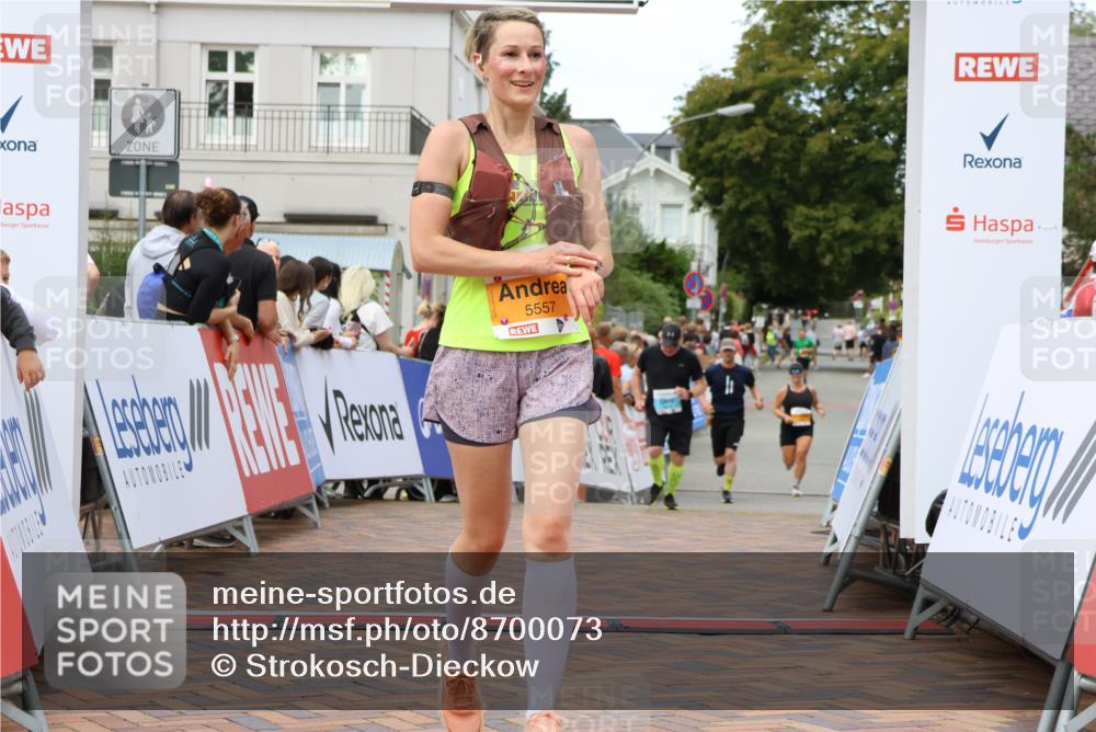 31.08.2025 - 21. Blankeneser Heldenlauf Strokosch-Dieckow http://msf.ph/oto/8700073 31.08.2025 12:53:24 Ziel 5557 meine-sportfotos.de