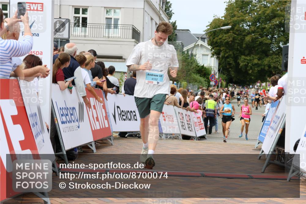 31.08.2025 - 21. Blankeneser Heldenlauf Strokosch-Dieckow http://msf.ph/oto/8700074 31.08.2025 12:40:35 Ziel 4152 meine-sportfotos.de