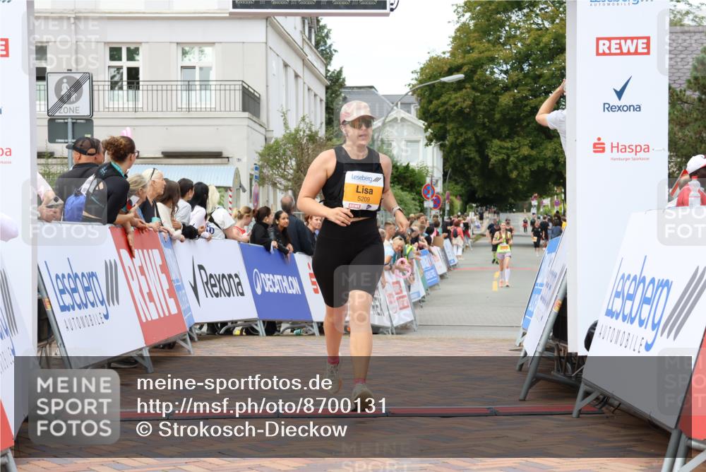 31.08.2025 - 21. Blankeneser Heldenlauf Strokosch-Dieckow http://msf.ph/oto/8700131 31.08.2025 12:53:10 Ziel 5209 meine-sportfotos.de