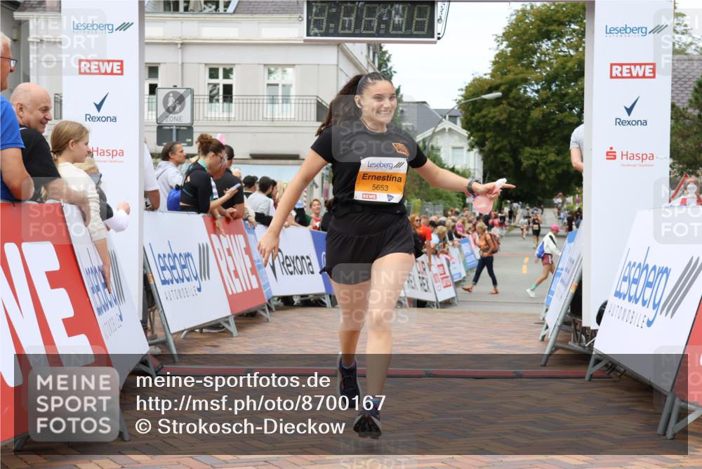 31.08.2025 - 21. Blankeneser Heldenlauf Strokosch-Dieckow http://msf.ph/oto/8700167 31.08.2025 12:52:36 Ziel 5653 meine-sportfotos.de