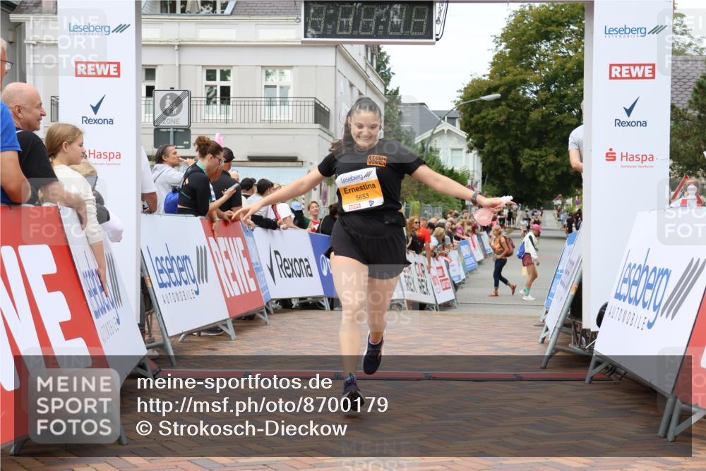 31.08.2025 - 21. Blankeneser Heldenlauf Strokosch-Dieckow http://msf.ph/oto/8700179 31.08.2025 12:52:36 Ziel 5653 meine-sportfotos.de