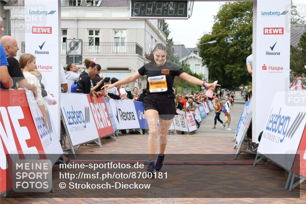 31.08.2025 - 21. Blankeneser Heldenlauf Strokosch-Dieckow http://msf.ph/oto/8700181 31.08.2025 12:52:36 Ziel 5653 meine-sportfotos.de