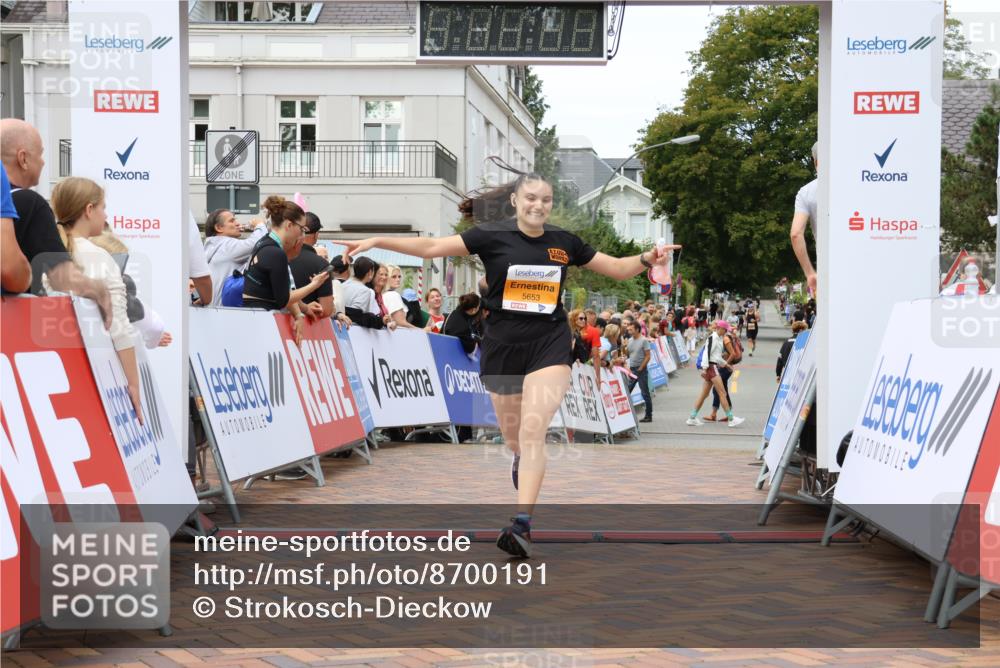 31.08.2025 - 21. Blankeneser Heldenlauf Strokosch-Dieckow http://msf.ph/oto/8700191 31.08.2025 12:52:35 Ziel 5653 meine-sportfotos.de